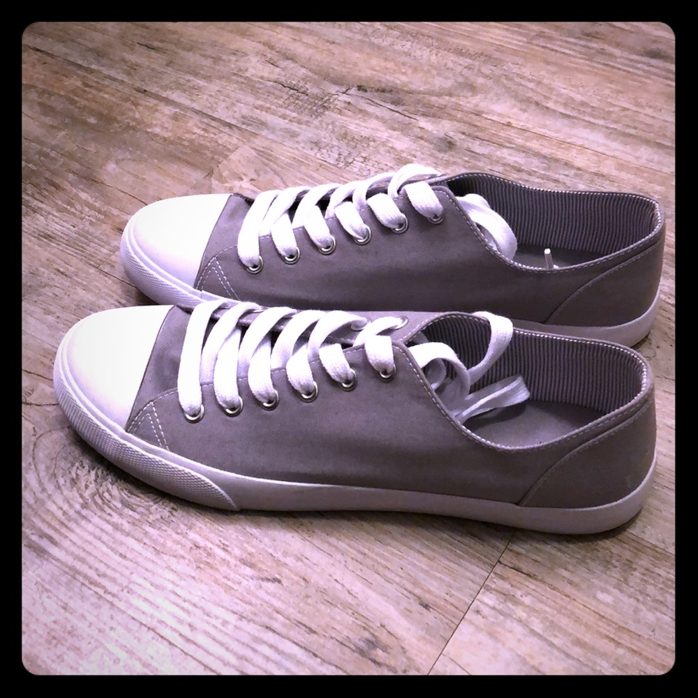 Mossimo Grey Shoes